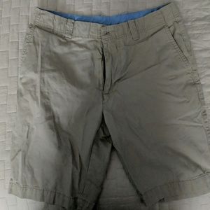 Kahki shorts
